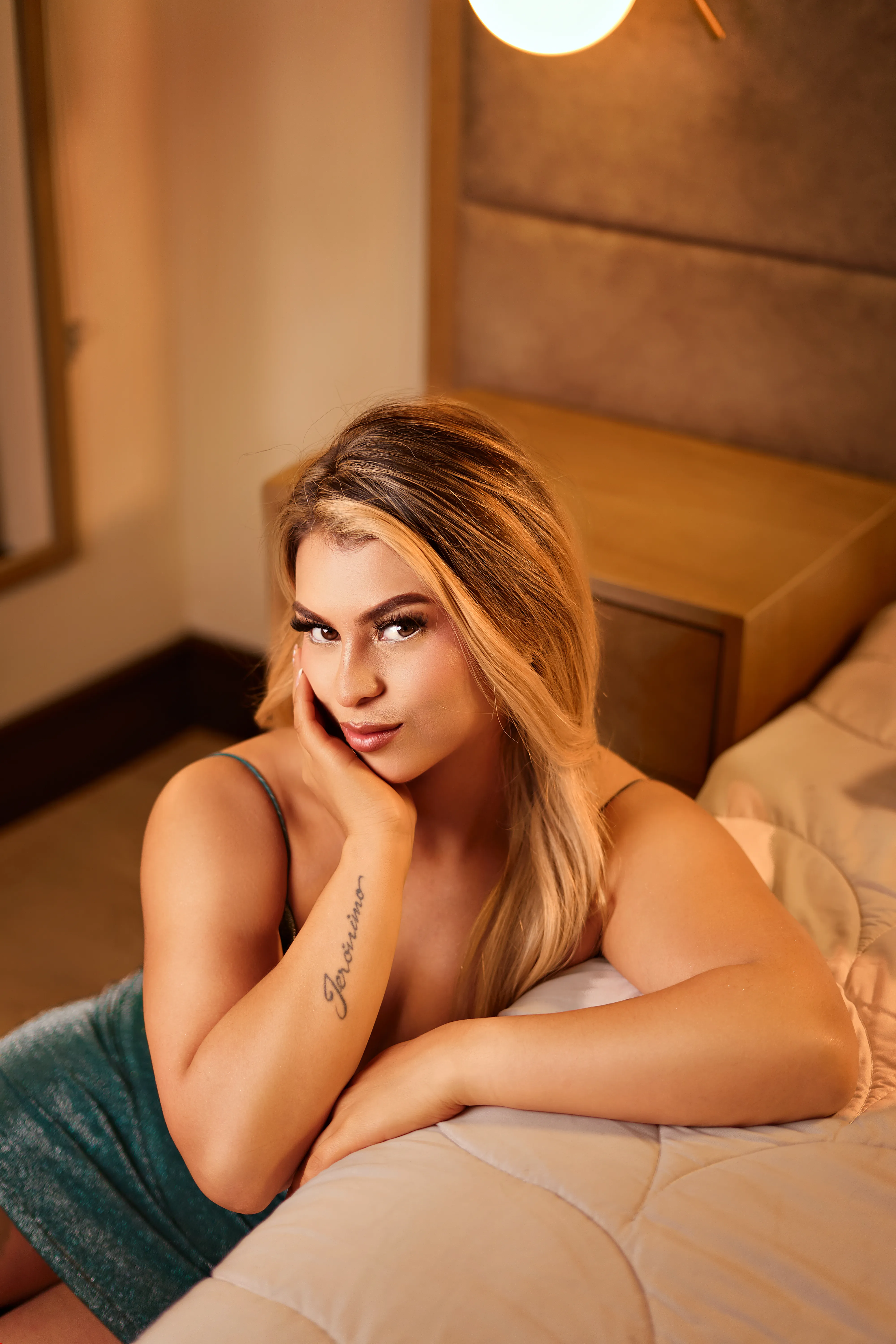 Performer NinaFontana Photo 11