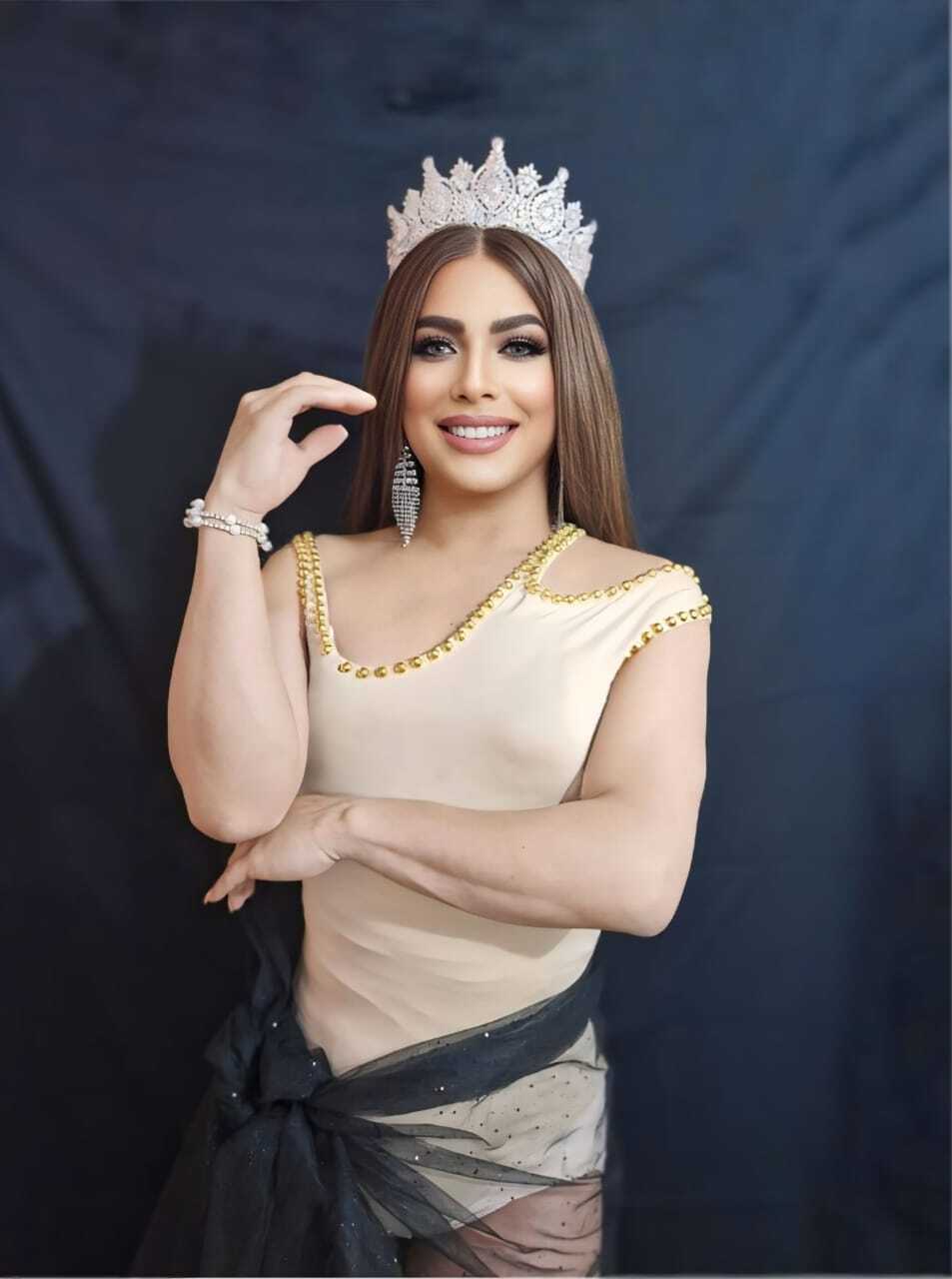 Performer NovaNightt Photo 2