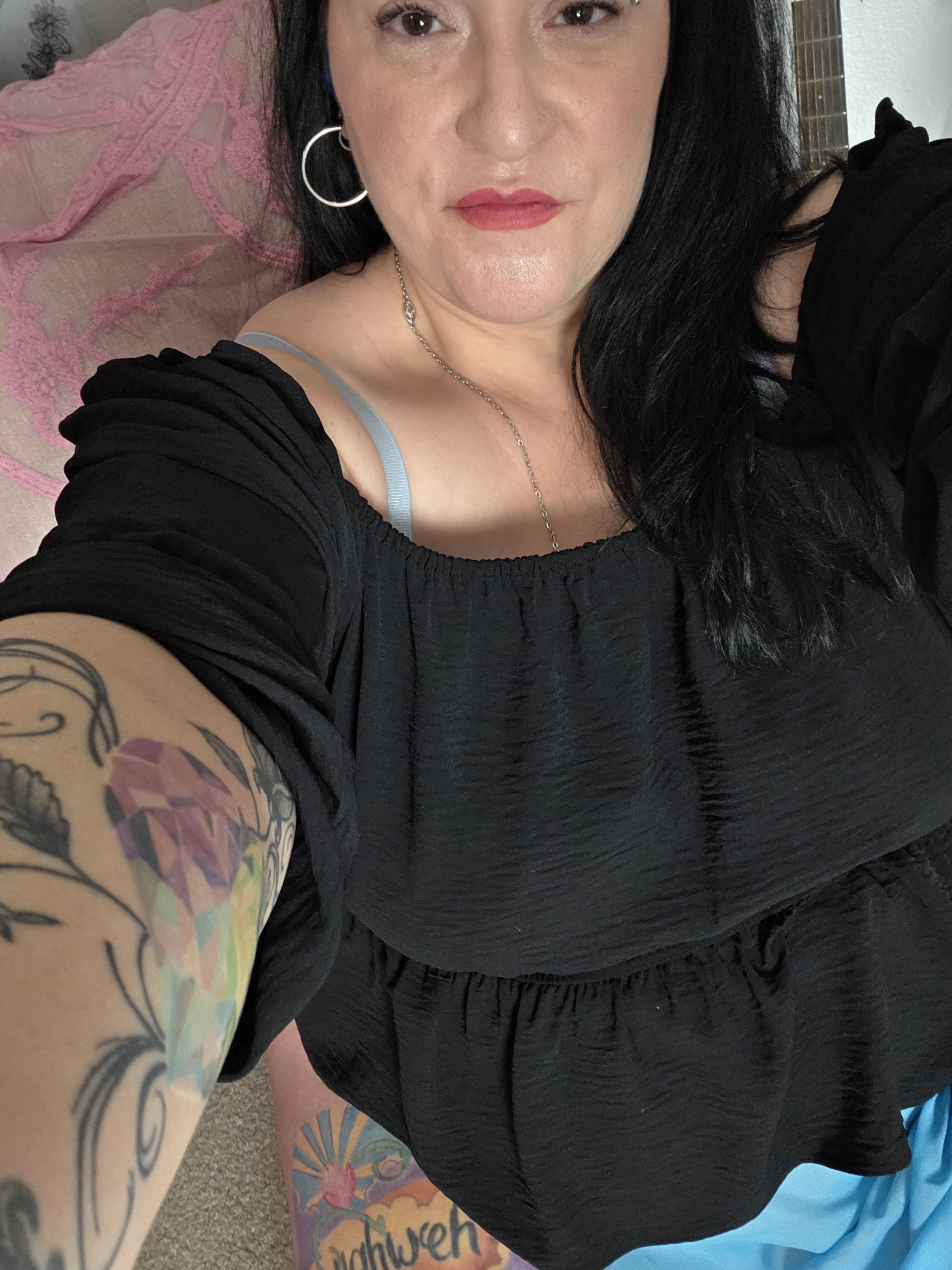 Performer Hotwife4youtosee Photo 8