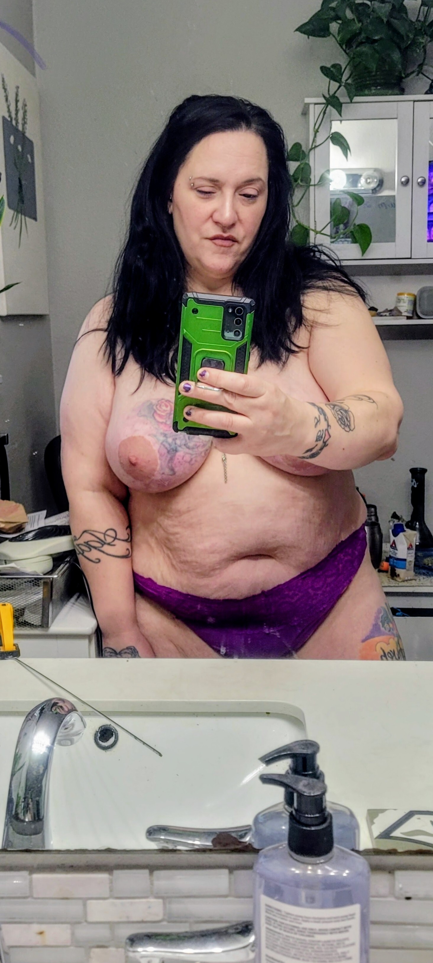 Performer Hotwife4youtosee Photo 4