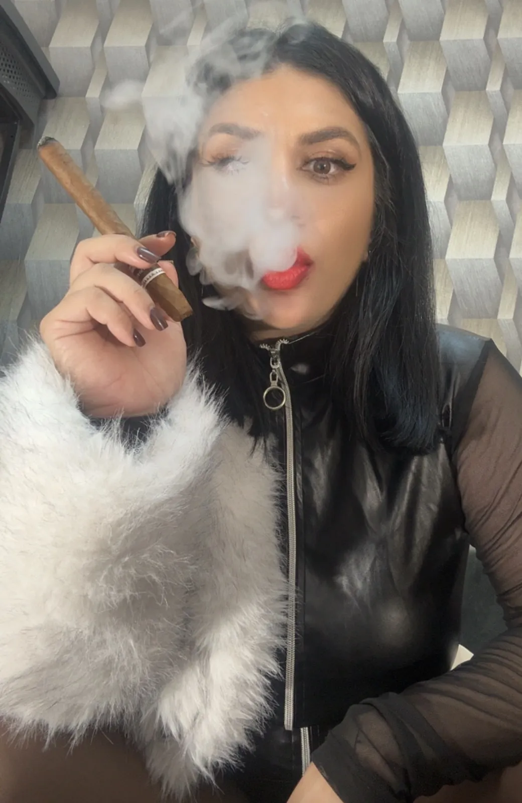 Utøver MissGabriela Bilde 8