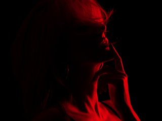 Imagen de perfil de modelo de cámara web de Selina_T