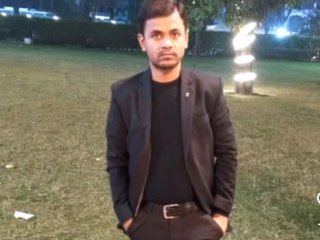 Love778900 profilbild på webbkameramodell