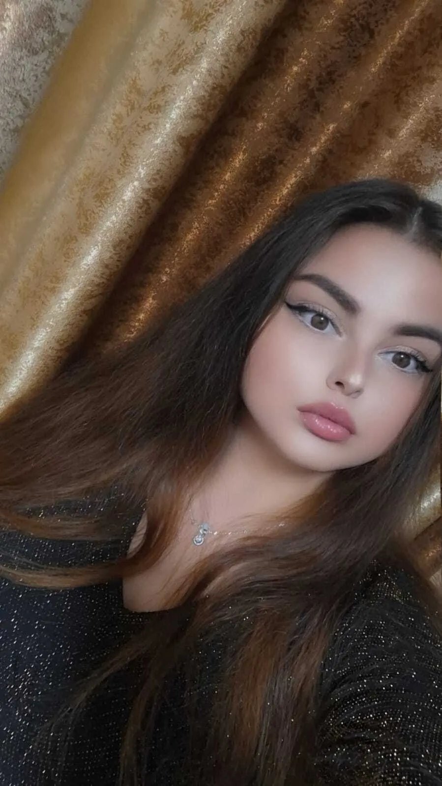 Interprete CORIYNE Foto 4