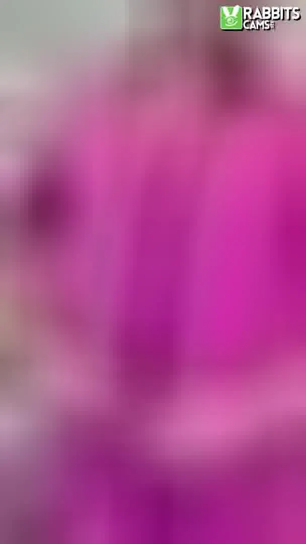 Artist ZoeMusclee Video 2