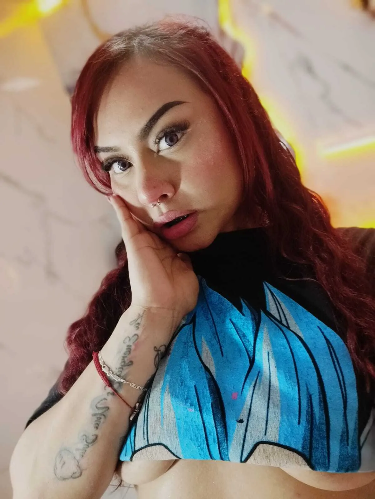 Performer NoaTp Photo 6