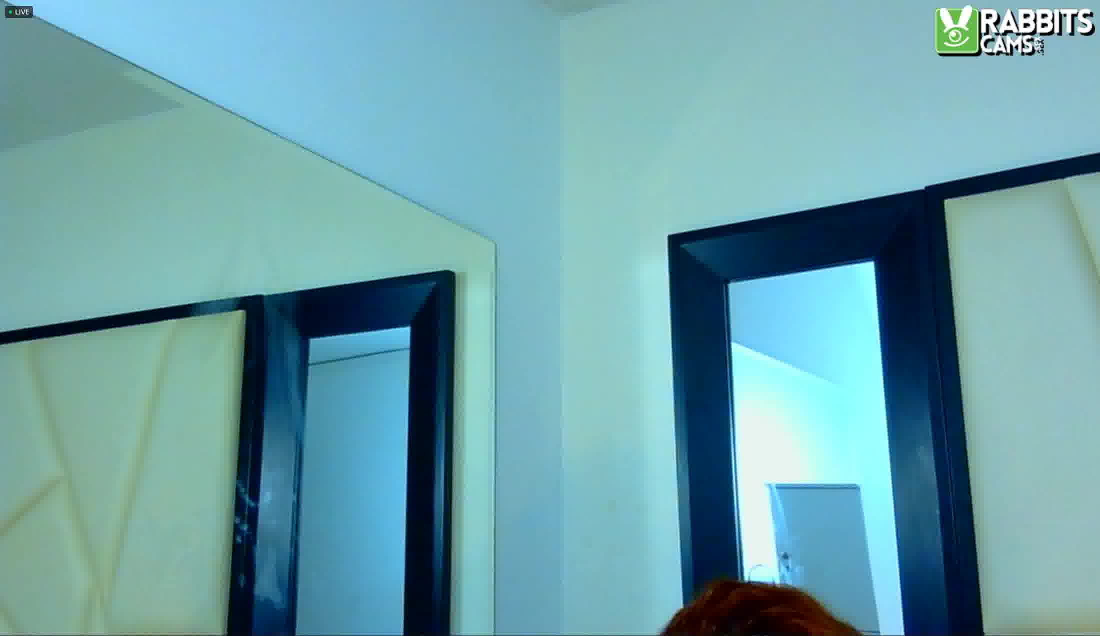 Interprete SamanthaPerson Video 1