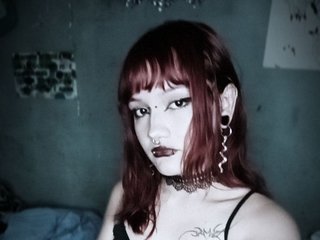 emely_606 profilbild på webbkameramodell