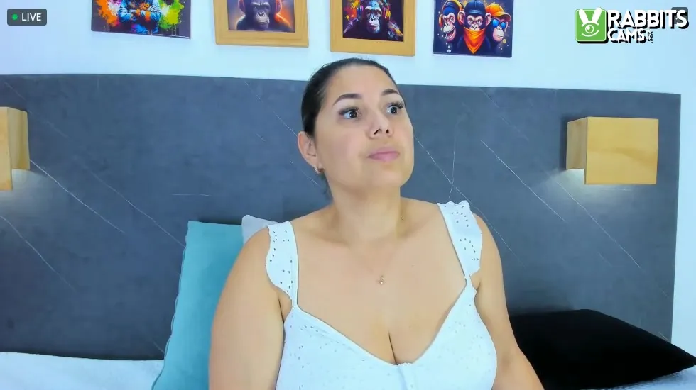 Performer Andhrea_Vale Video 1