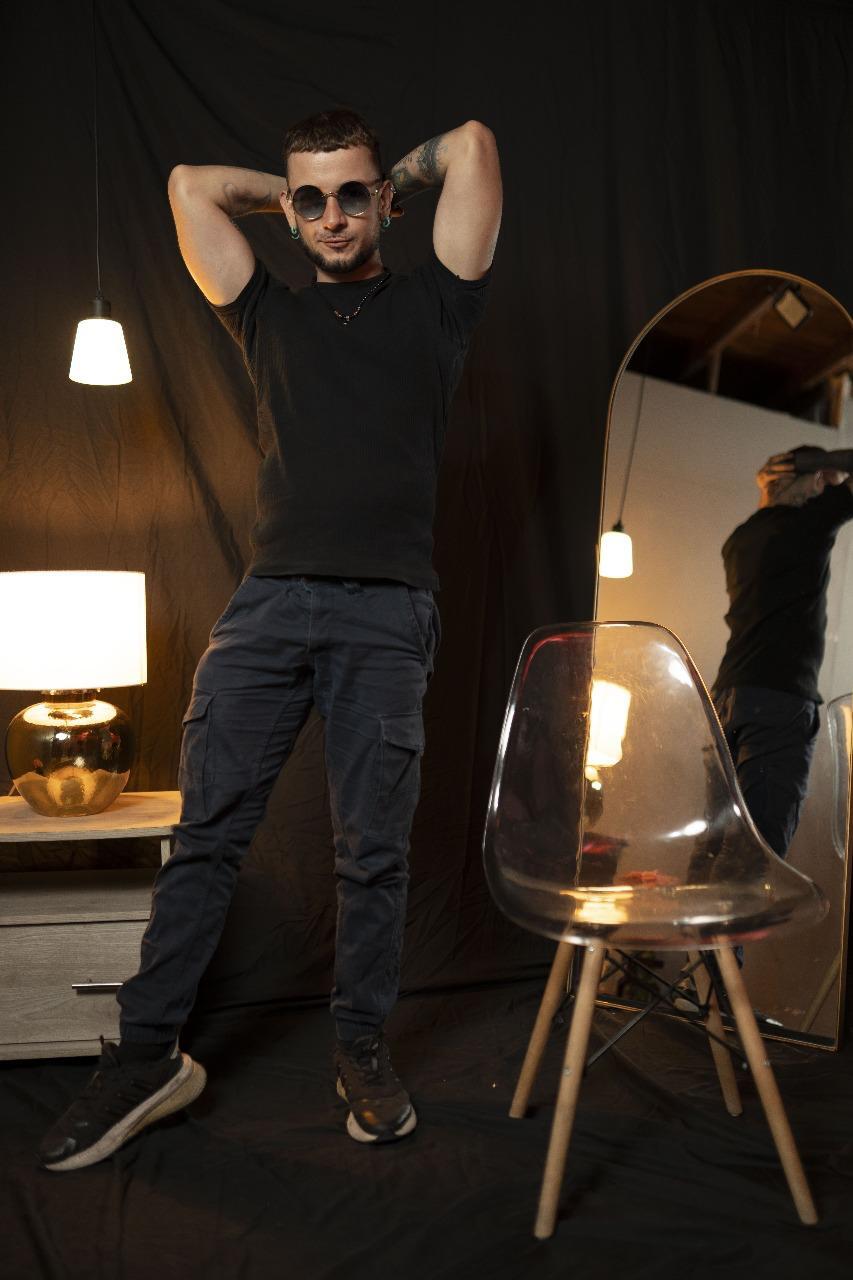 Artist Neythan_Copper Foto 7