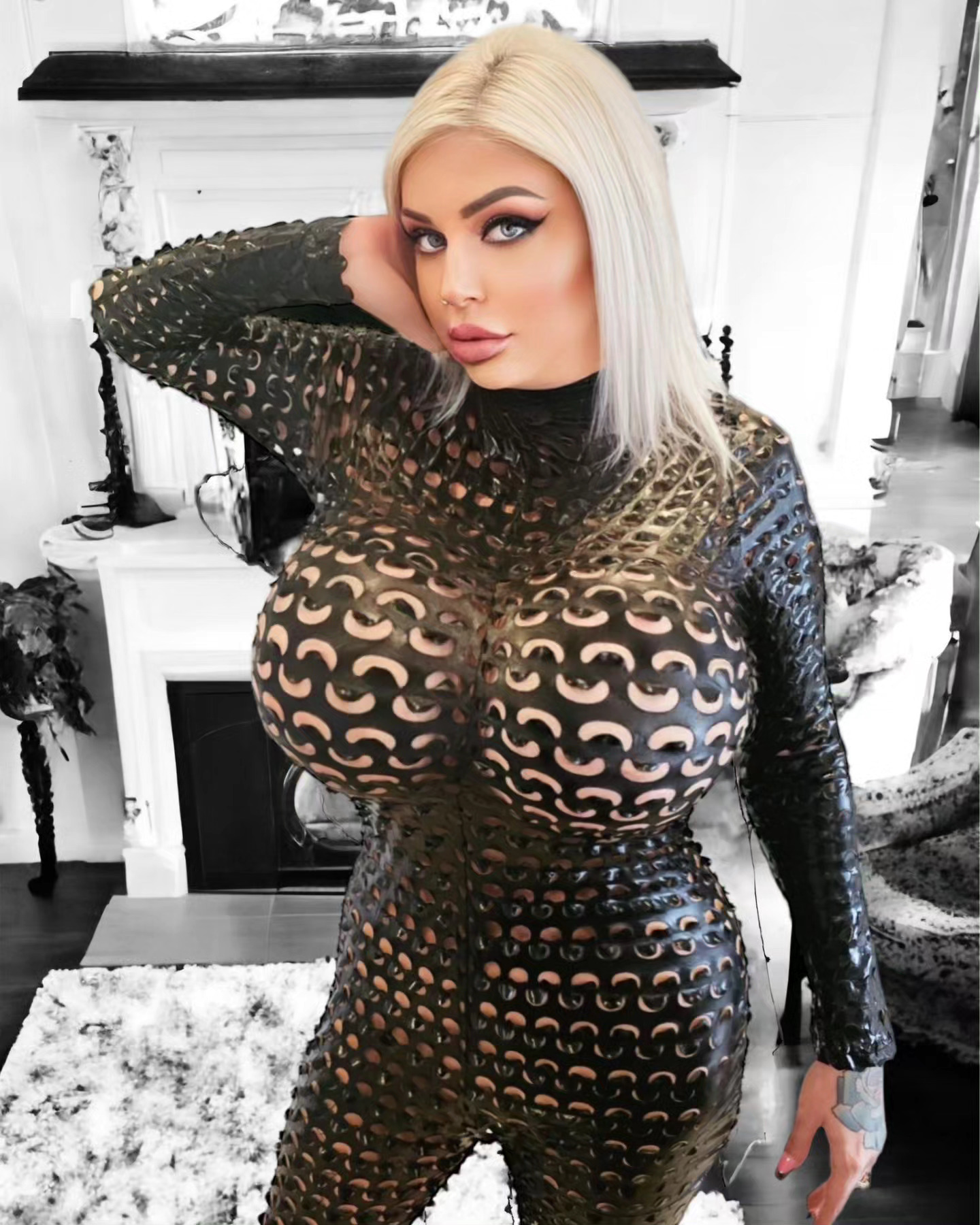 Performer RainsXOXO Photo 1