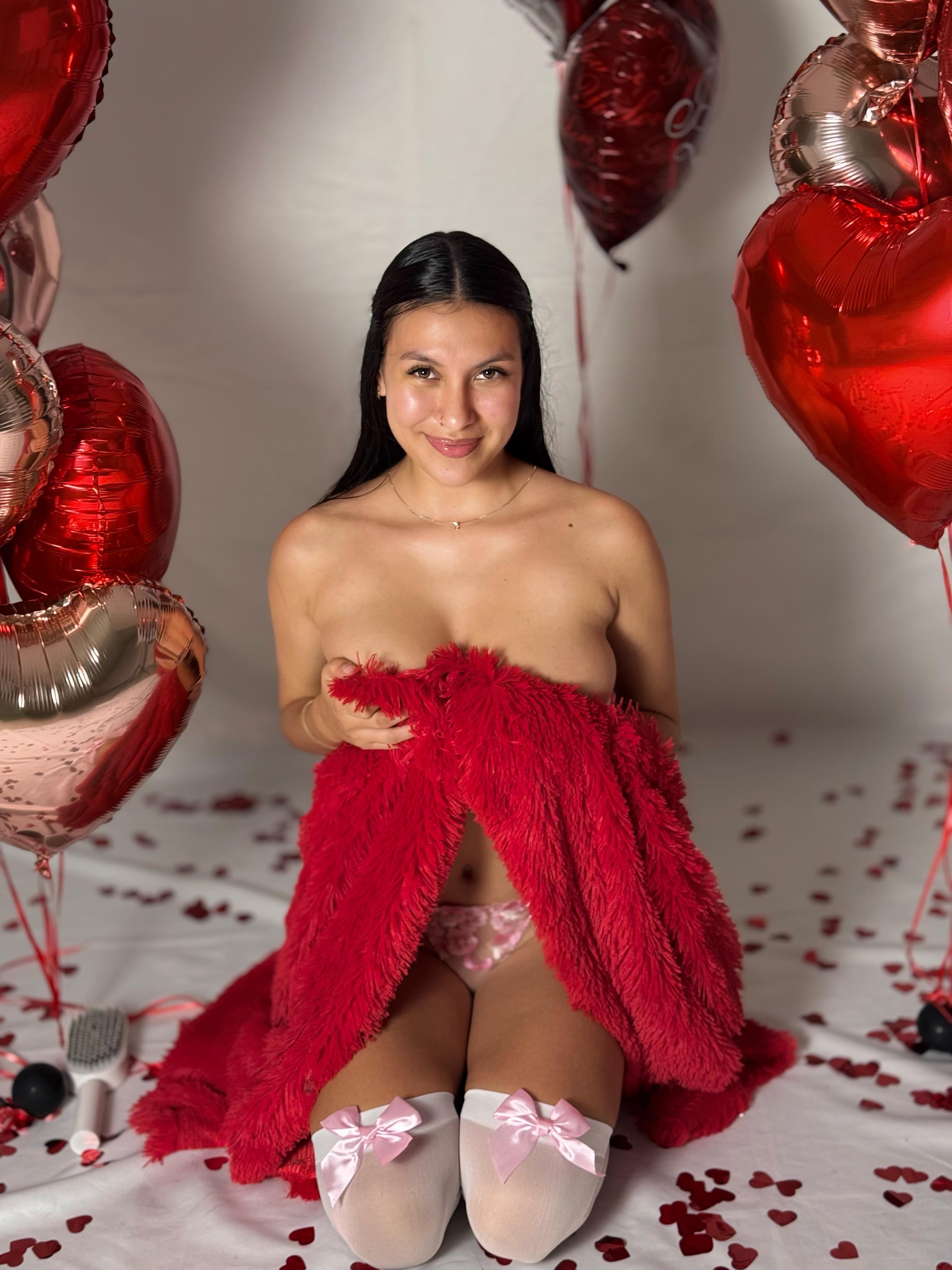 Performer Adhara_gil19 Photo 8