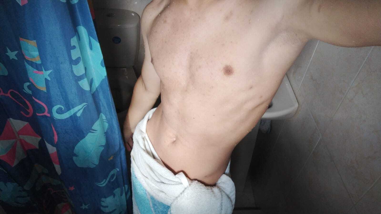 Artist Joji_Spencer Foto 5