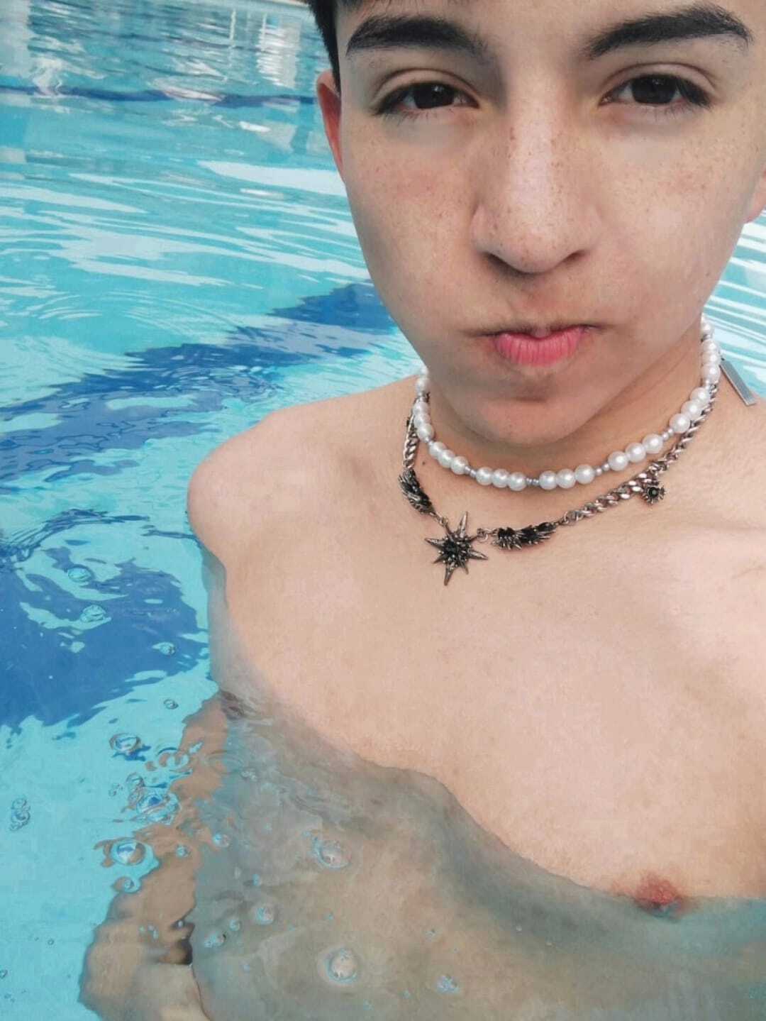 Artist Joji_Spencer Foto 2