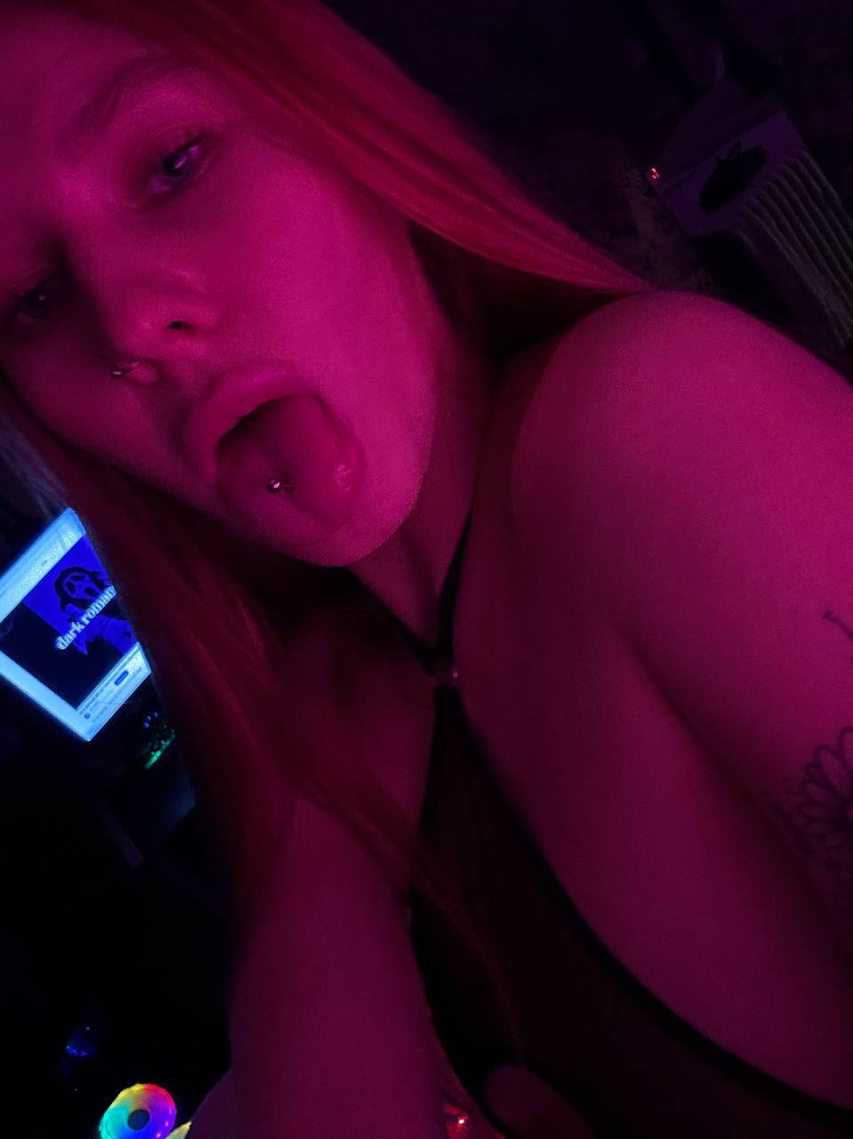 Artiest JuliaPowers Foto 12