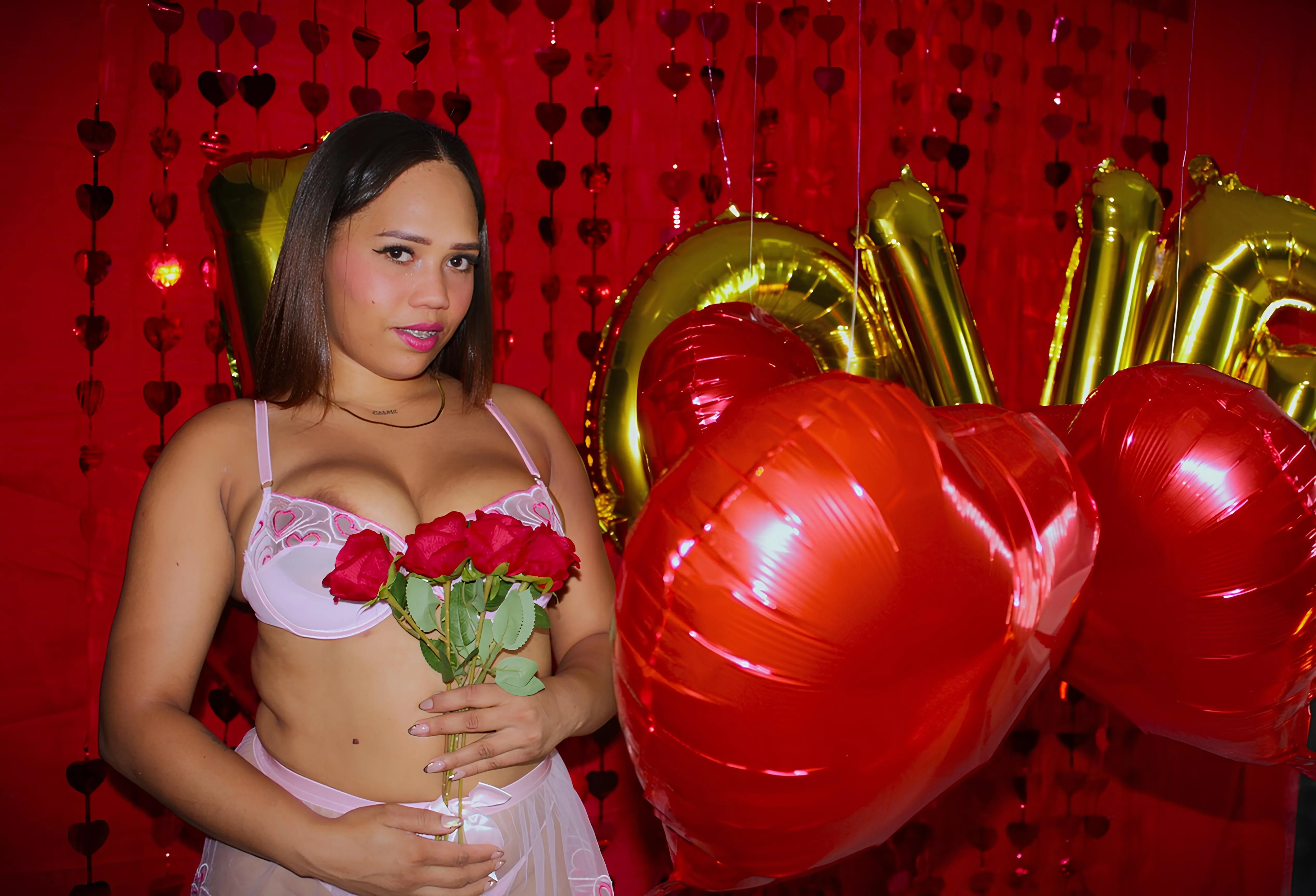 Interprète BustyGlow121 Photo 9