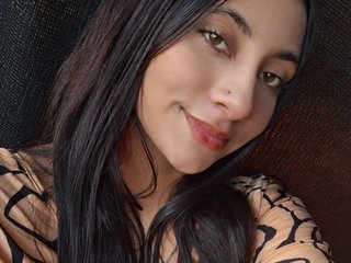 Imagen de perfil de modelo de cámara web de Mile_Cutte