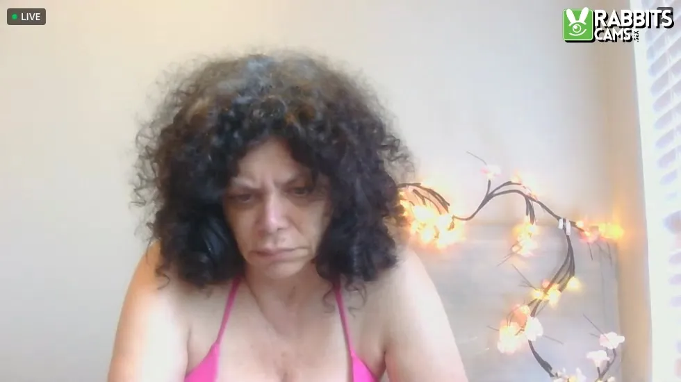 Performer VivienneVale Video 1