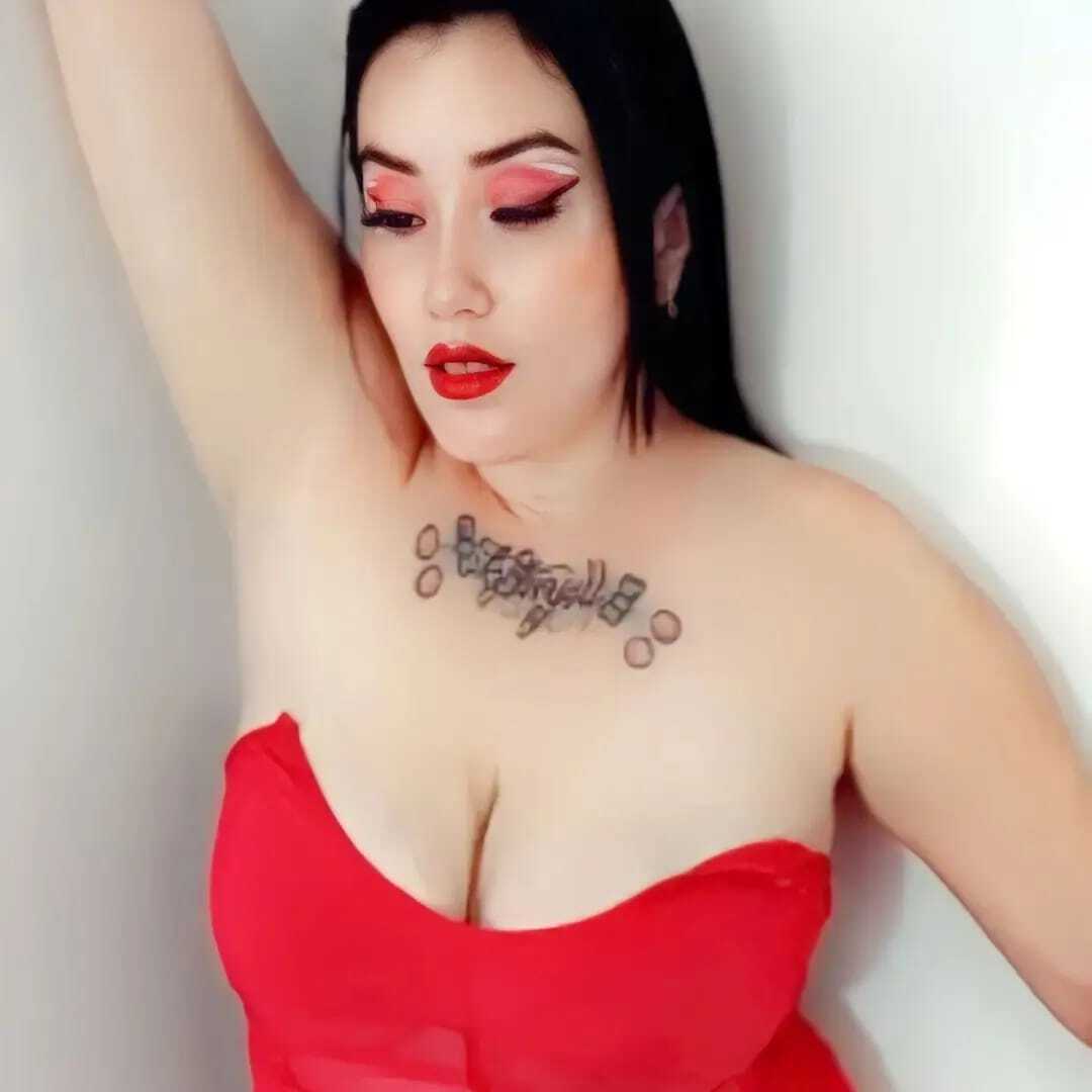 Interprete Daphne_Hills Foto 10