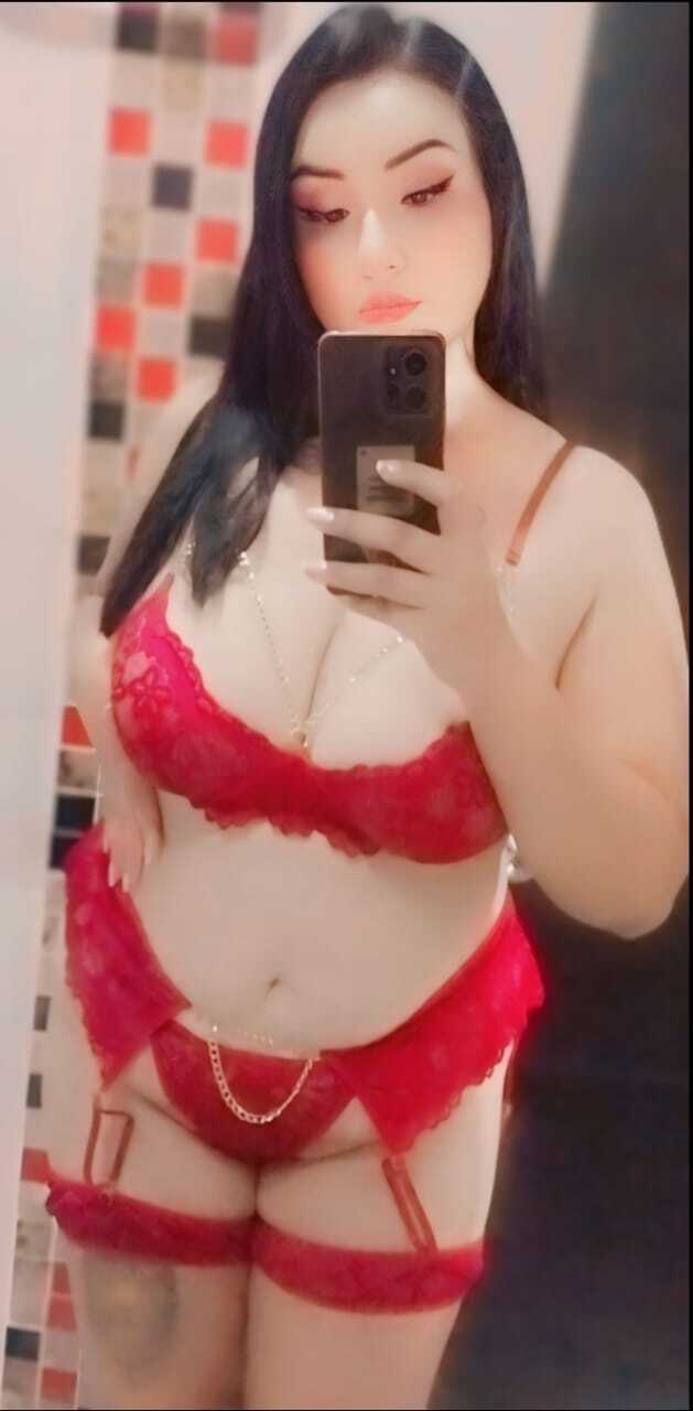 Interprete Daphne_Hills Foto 7