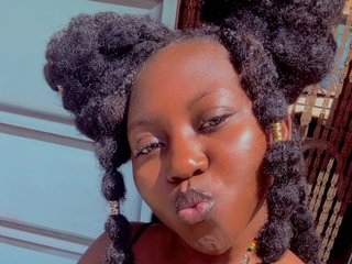 Image de profil du modèle de webcam ButtyshanXxx