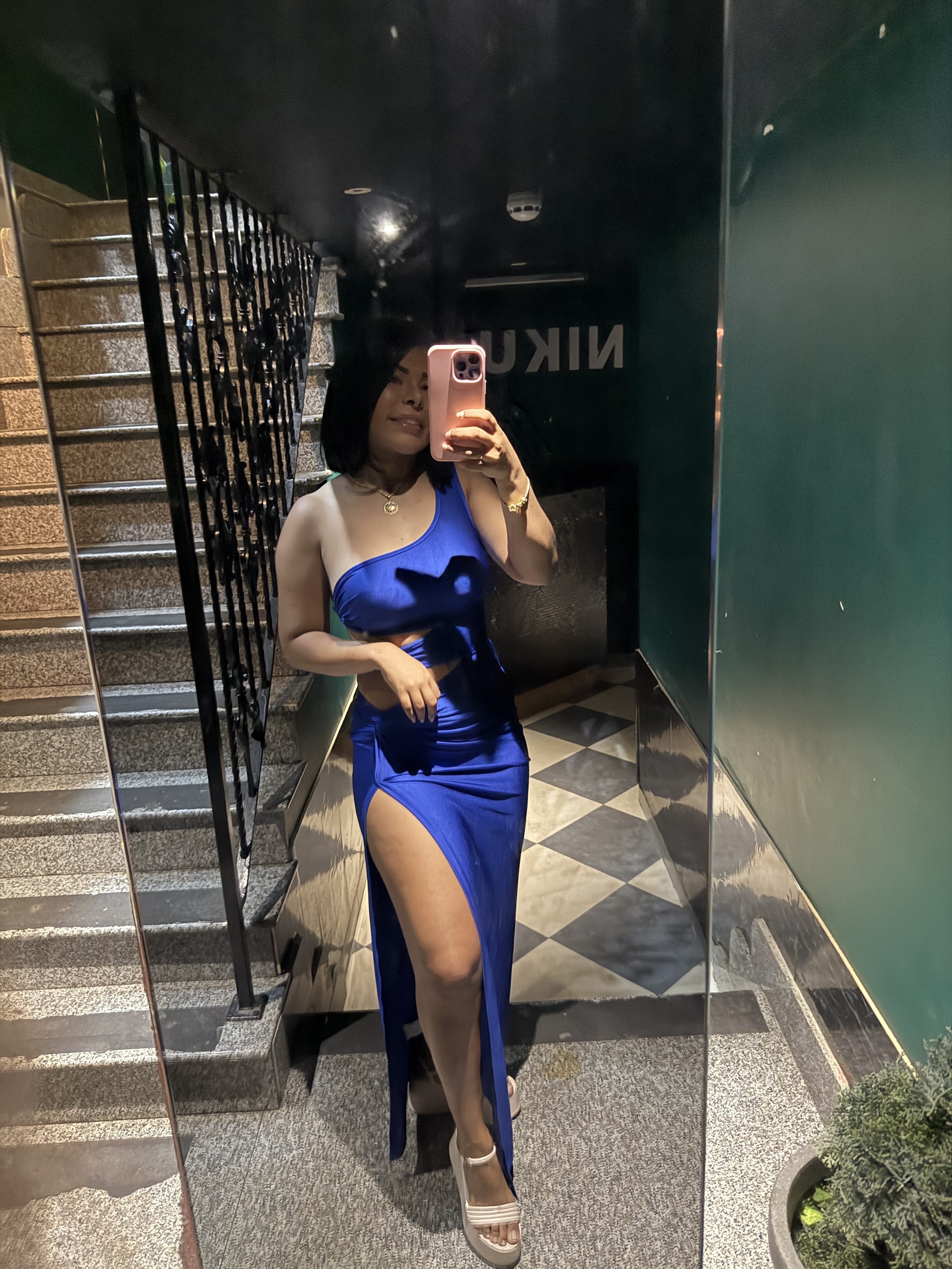 Interprete BrunetteBrazilian Foto 3