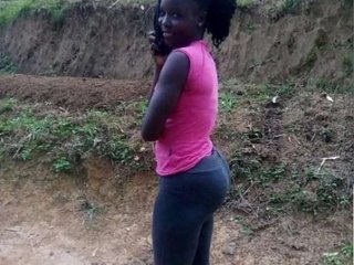 Petite_ebony19 immagine del profilo del modello di cam