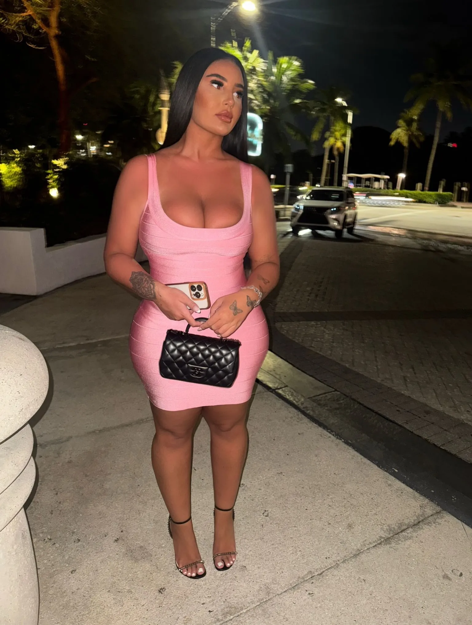 Artist BritishJuicyAva Foto 8