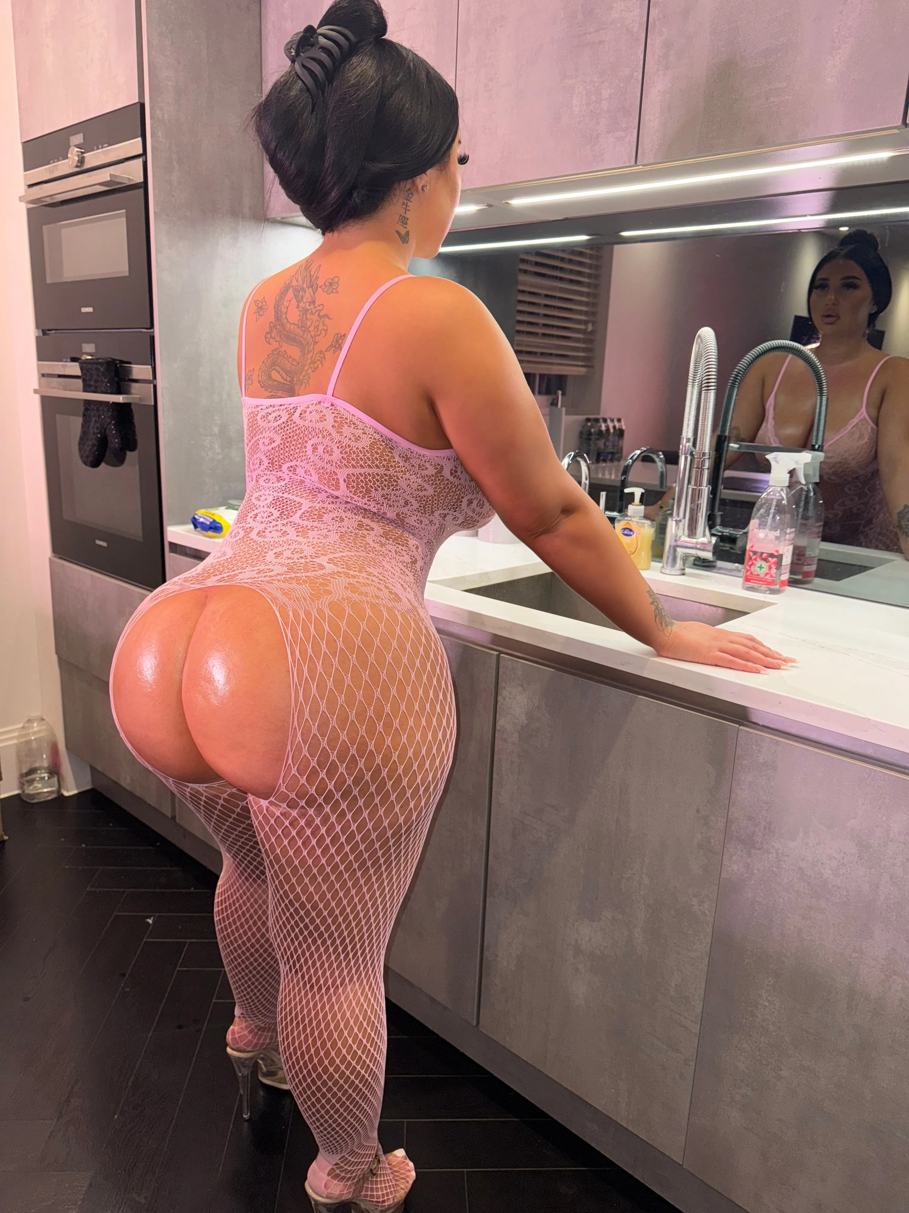 Artist BritishJuicyAva Foto 11