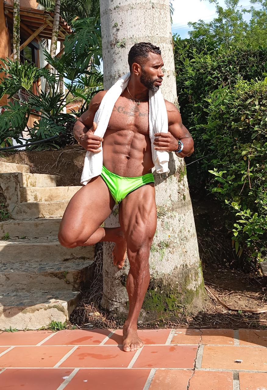 Intérprete BalakBrown Foto 2