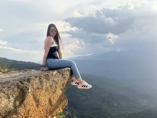 EmmaShaykk immagine del profilo del modello di cam