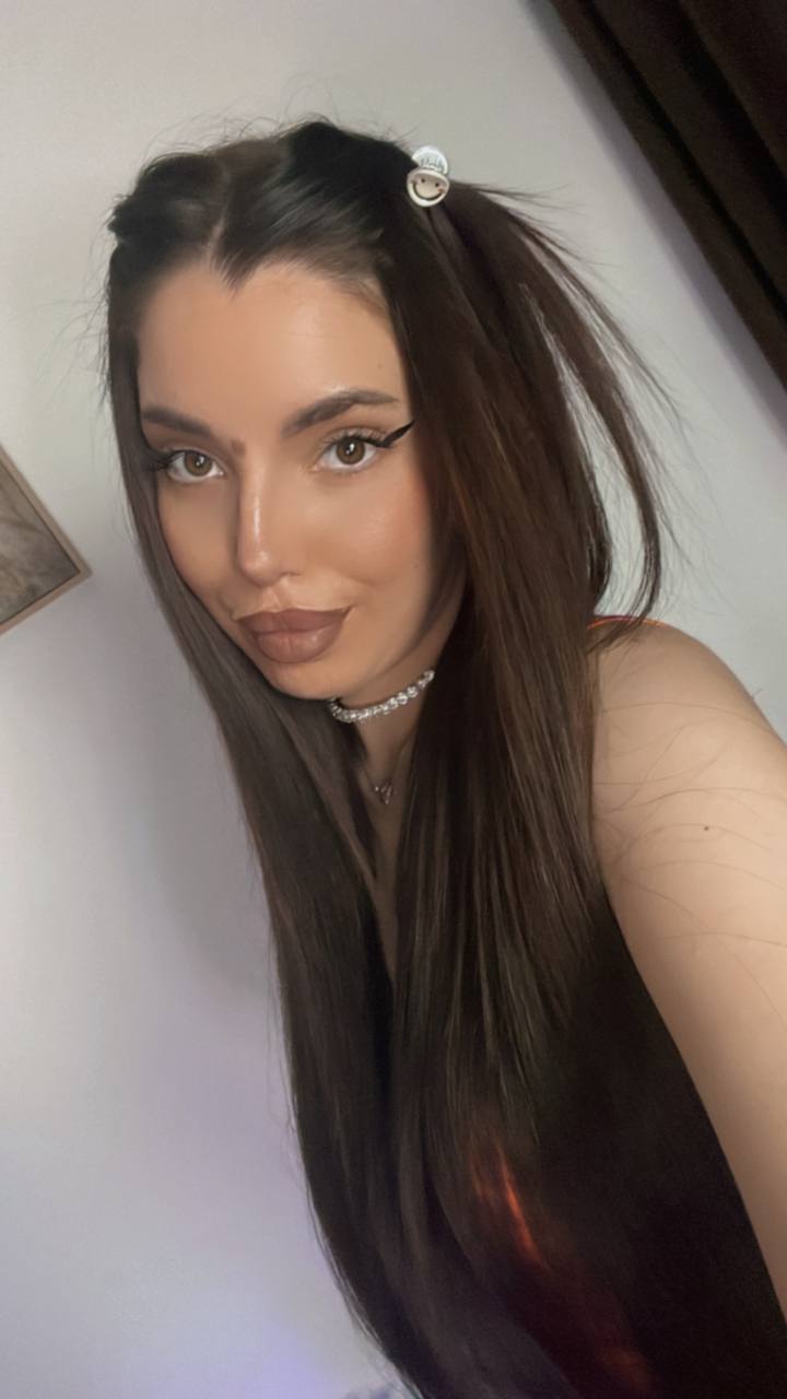 Interprete MiraDelynn Foto 10