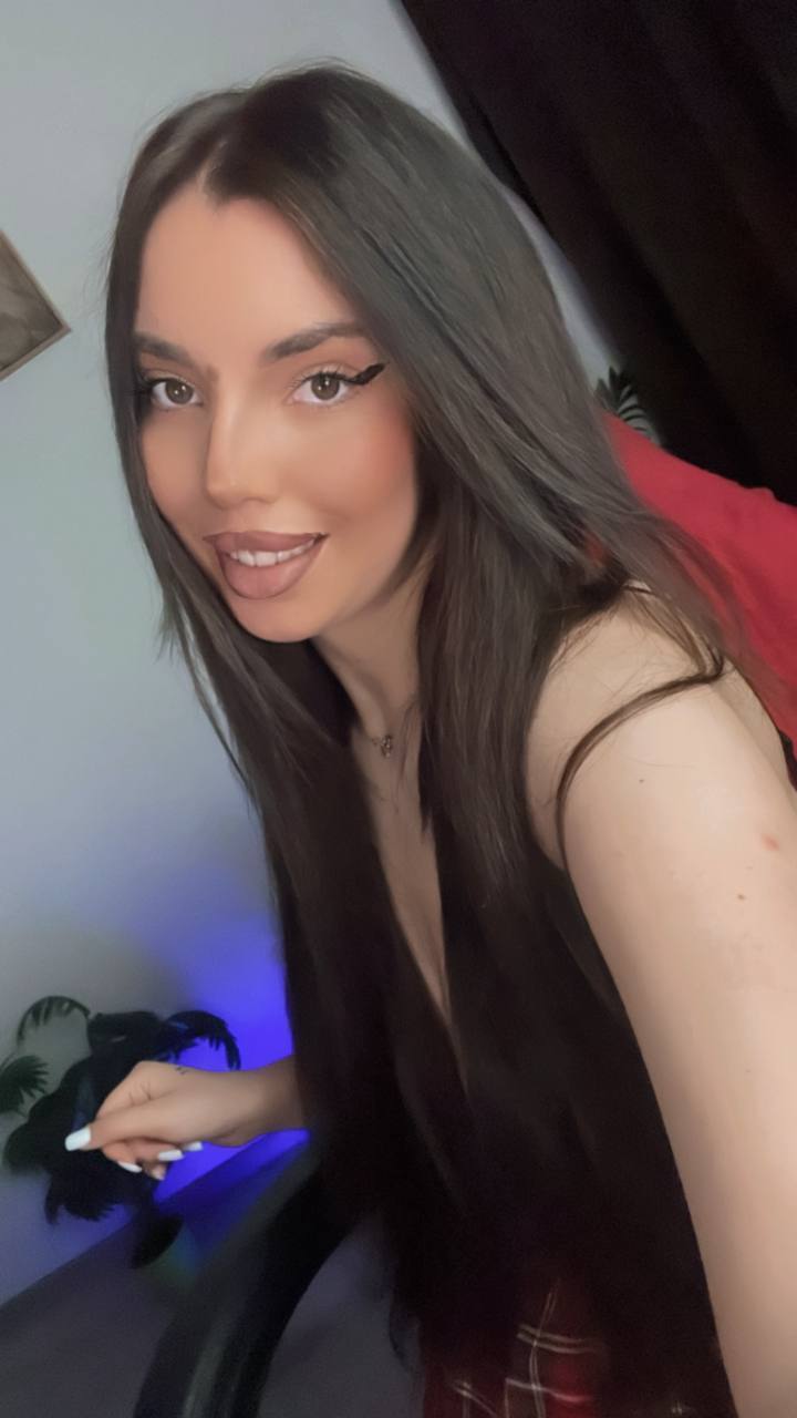 Interprete MiraDelynn Foto 6