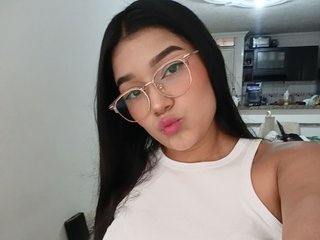 Imagen de perfil de modelo de cámara web de Sarita_Vanegas