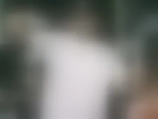 Image de profil du modèle de webcam LeoAlexanderLm