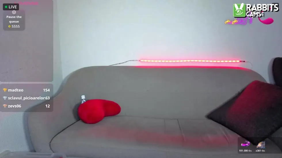 Artiest NadyaRubia Video 1