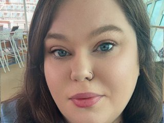 Image de profil du modèle de webcam MissesAfterDark