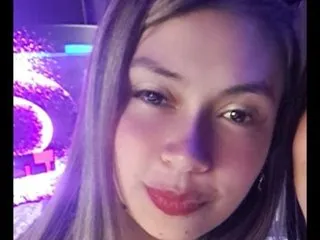 CherrynAriana profilbild på webbkameramodell
