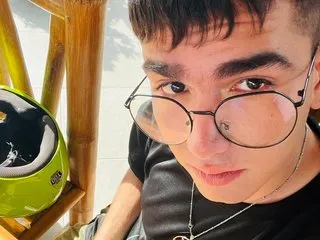 Profilbilde av Cyrus_Wlaker webkamera modell