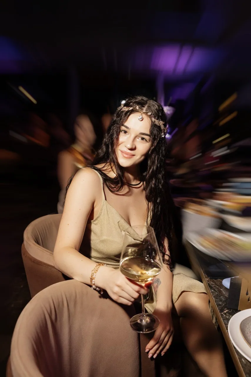 Performer TianaTinn Photo 5