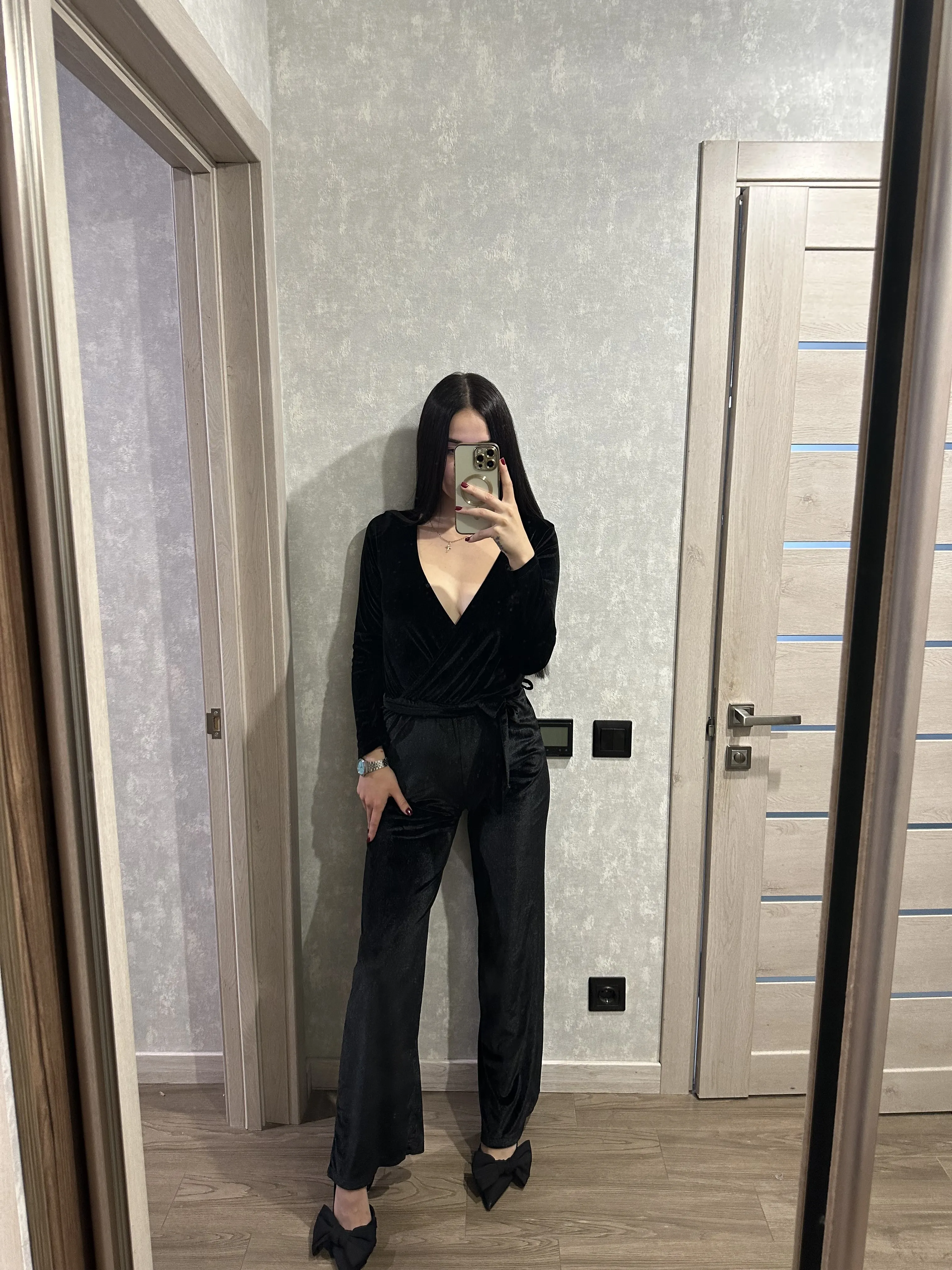 Performer TianaTinn Photo 1