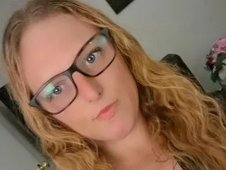 Flirtywanderlust cam model profile picture