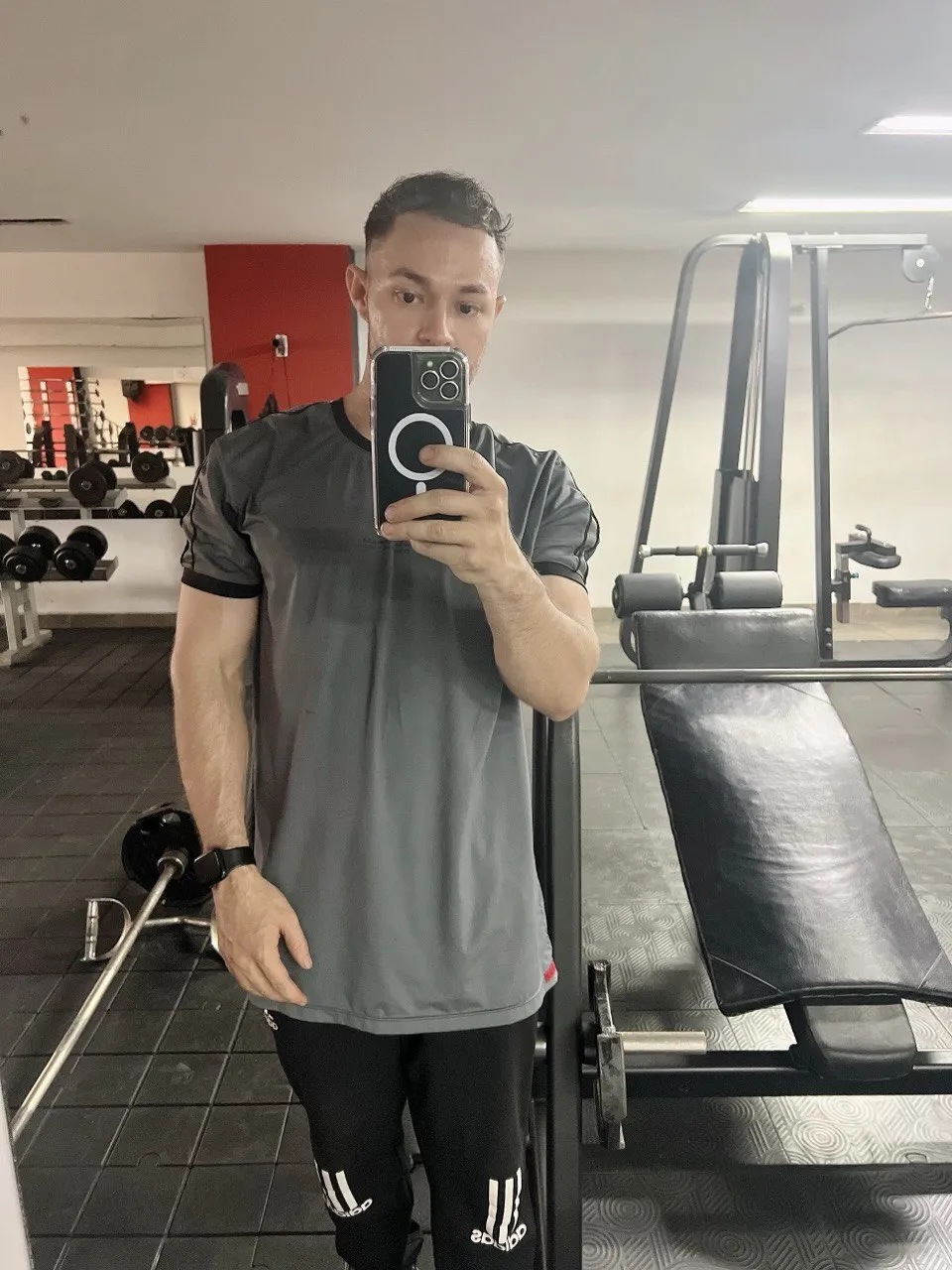 Performer 111elnene111 Photo 3