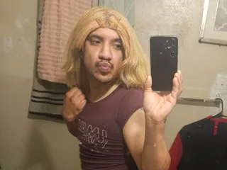 Image de profil du modèle de webcam CuteHotRay