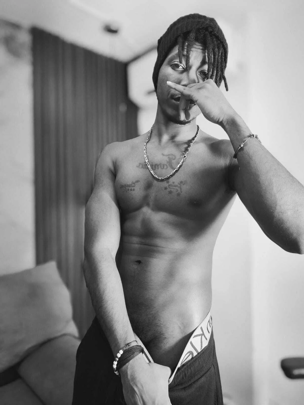 Interprete troyhank Foto 4