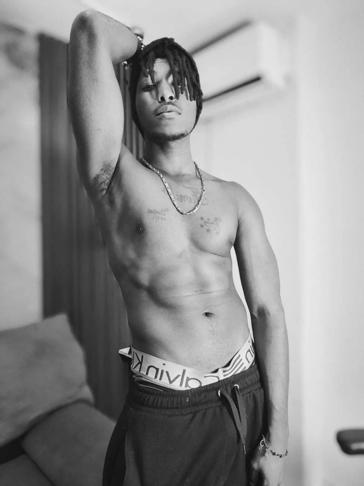 Interprete troyhank Foto 3