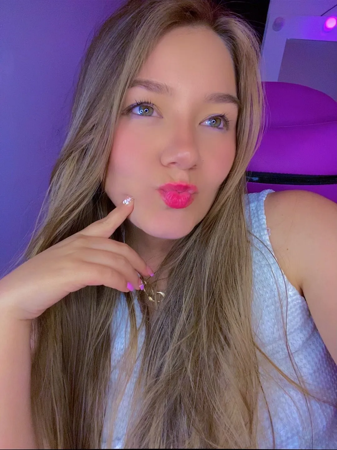 Artista MeganRosy Foto 8