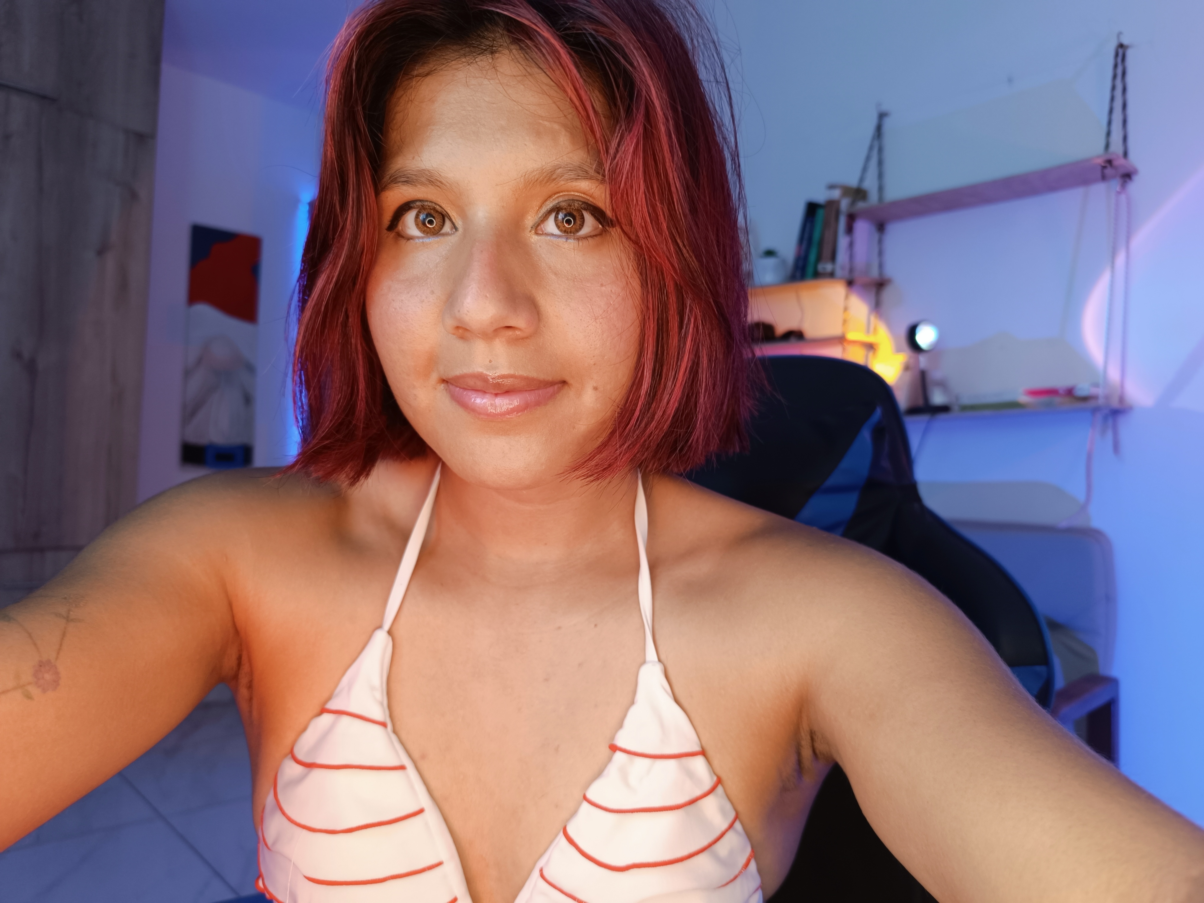 Interprète Maya_cutee Photo 3