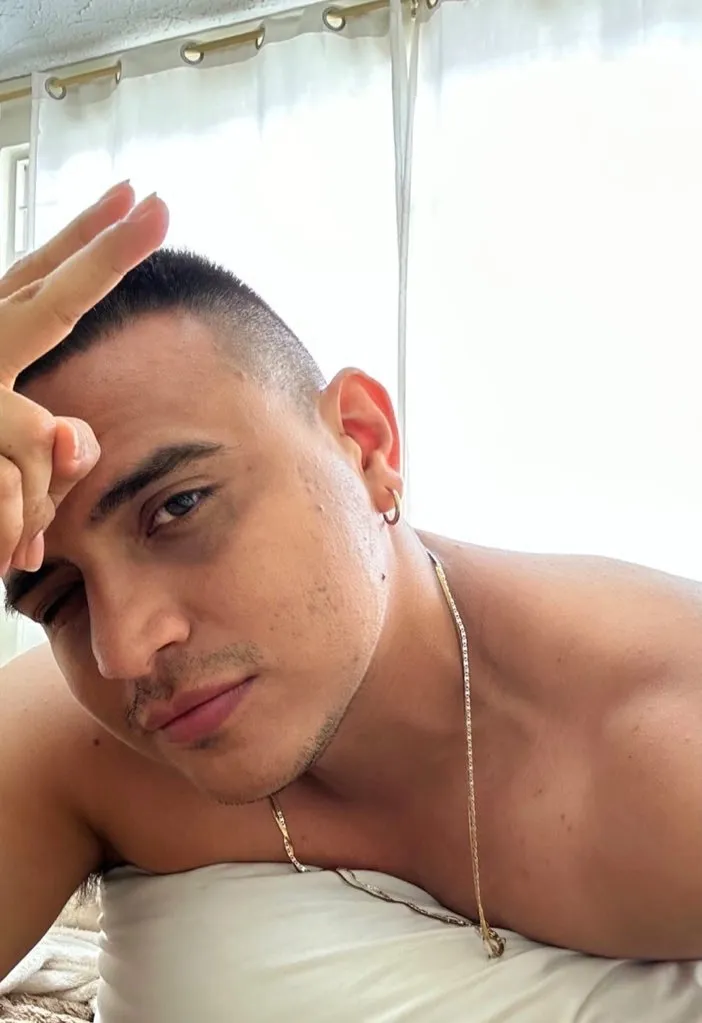 Performer TommyGuerra Photo 4