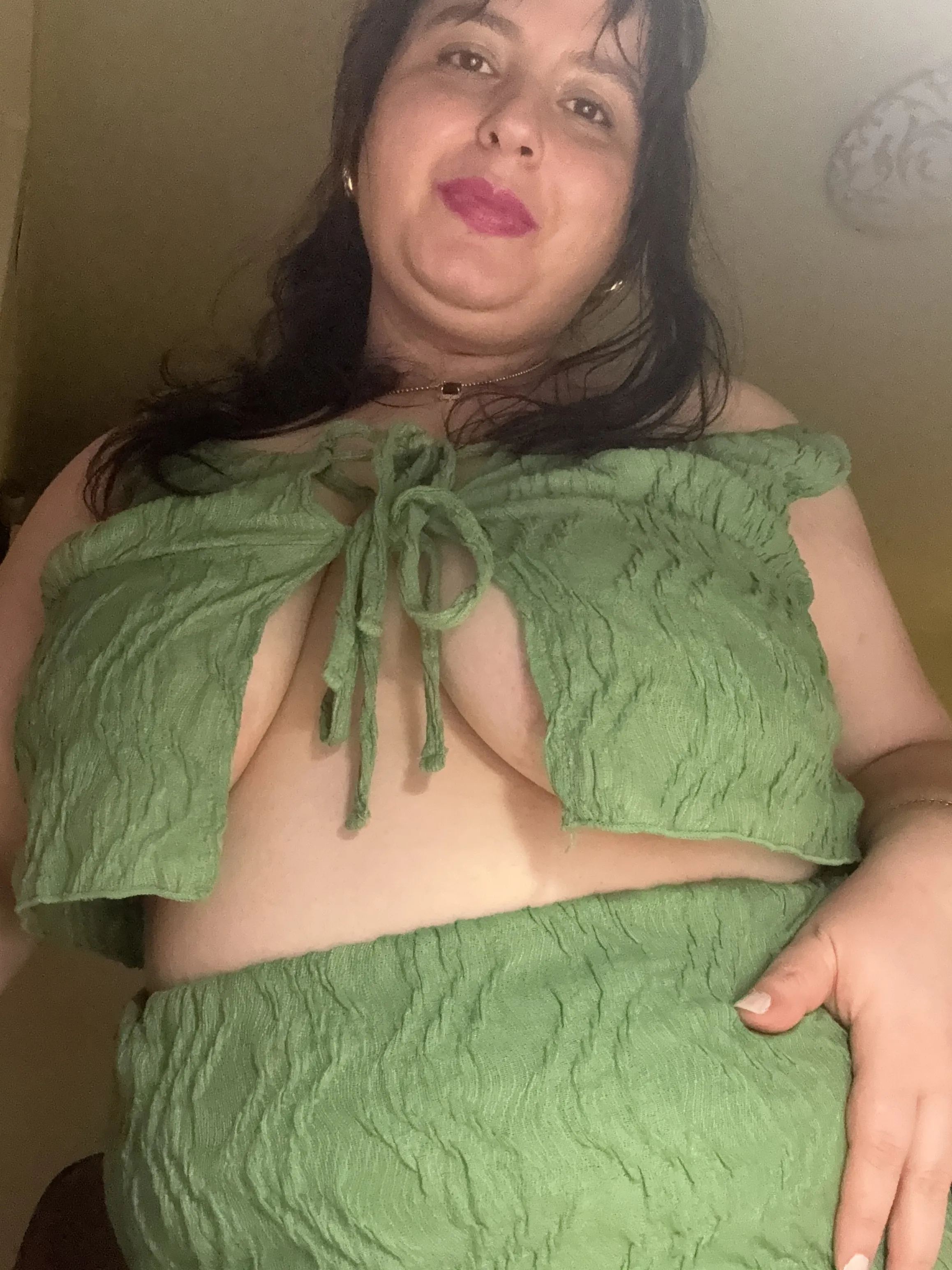 Performer AmorousAnabelle Photo 2